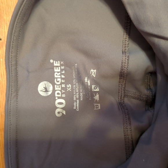 90 Degrees by Reflex legging - size xs - Picture 4 of 5